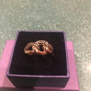 Black stone knot ring, PINK, ROSE-GOLD TONE PLATED